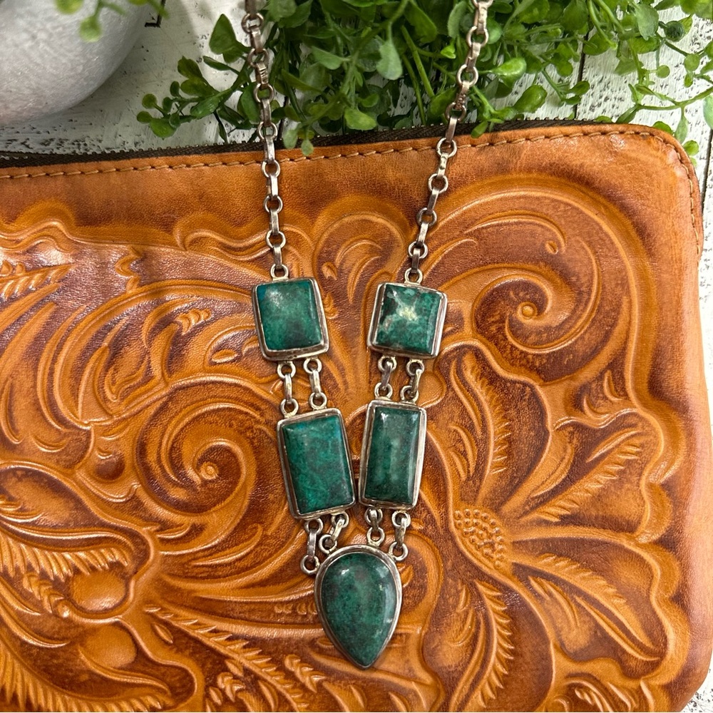 Green Garnet Gemstone Sterling Silver Neck Hydrogrossular Garnet